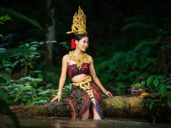 Pakaian Adat Bali: Makna dan Cara Mengenakannya