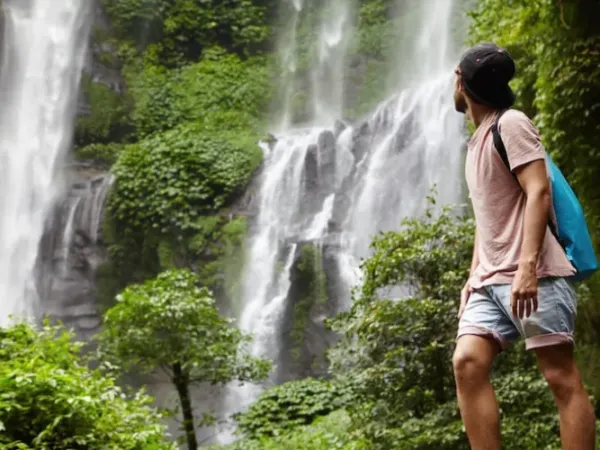 Panduan Aktivitas dan Petualangan di Bali: dari Air Terjun hingga Watersport
