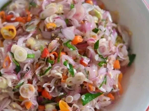 Sambal Matah: Sambal Mentah Khas Bali yang Menyegarkan