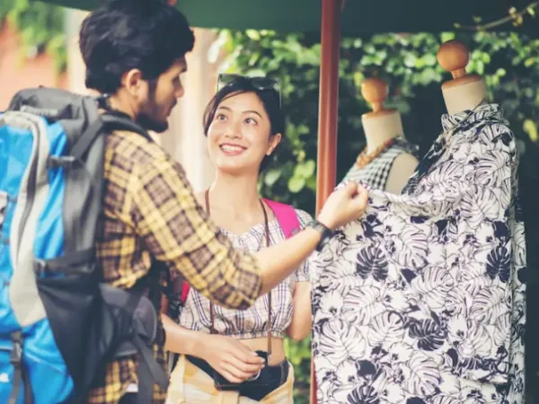 Ubud Art Market: Panduan Belanja Kerajinan dan Suvenir